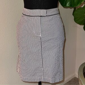 Tommy Hilfiger Women’s White Blue Striped 100% Cotton Unlined Skirt NWOT